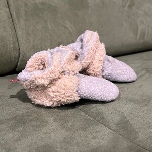 Zutano Unisex Fleece Furry Baby Bootie - 12 Months